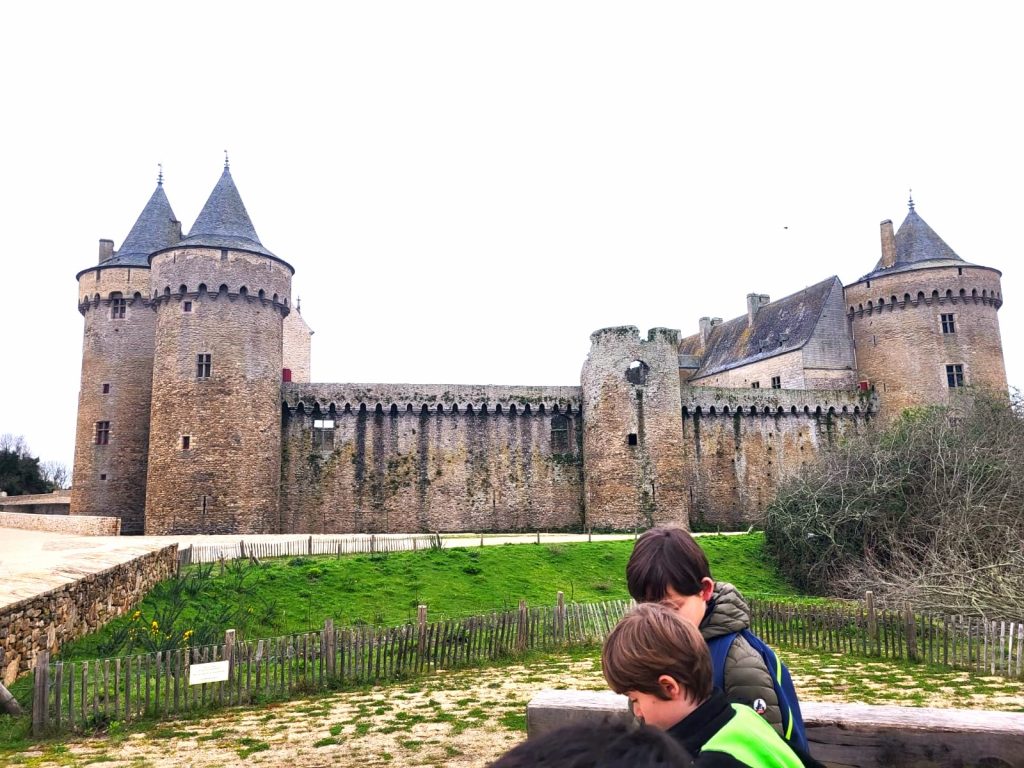 Ce château médiéval nous plonge au cœur des contes et légendes